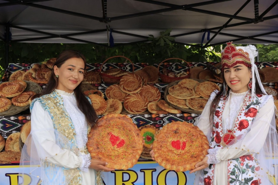 В Самарканде прошёл фестиваль «Самаркандский хлеб»