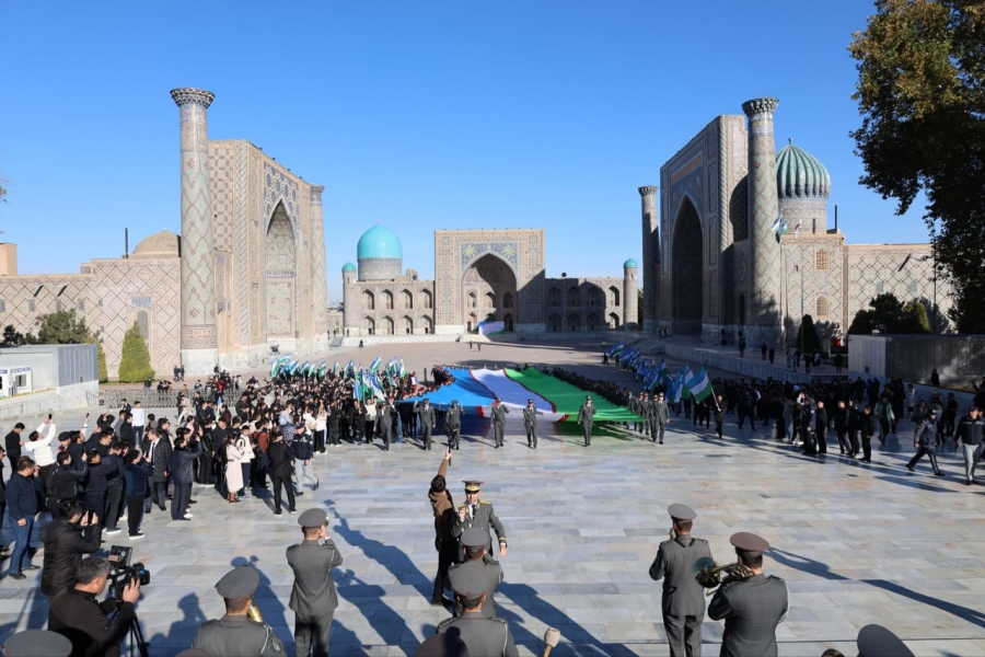 &laquo;Bir Vatan, bir el, bir bayroq&raquo;